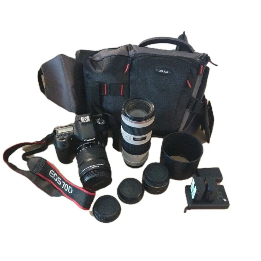 Canon EOS 70D DSLR Camera Bundle – Excellent Condition + Accessories!